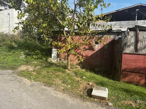 KARTAL'DA YOL KENARINDA YENİ DOĞMUŞ BEBEK BULUNDU