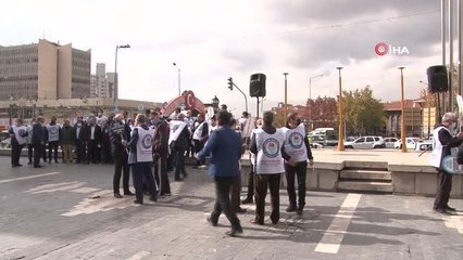 Memur-Sen Genel Başkanı Yalçın: "Öğretmenlerimiz için en büyük müjde, Öğretmenlik Meslek Kanunu'nun TBMM gündemine getirilmesidir"