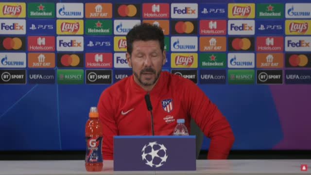 Simeone: No opino sobre como juegan otros equipos, tengo un código que respetar