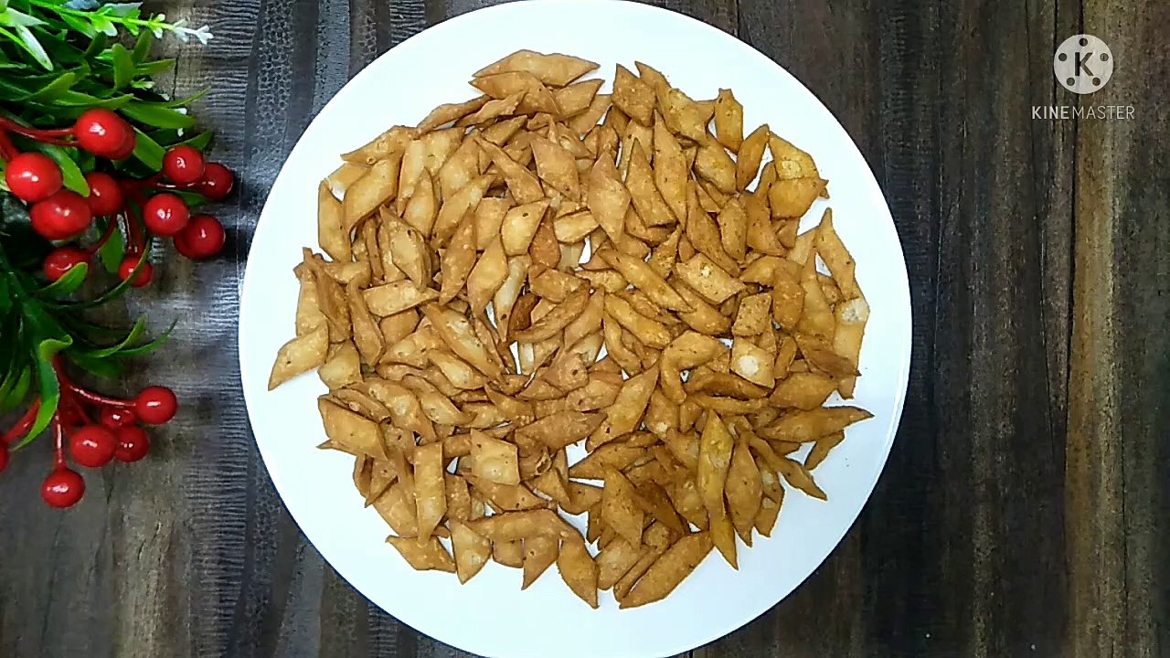 Khasta aur Karare Namak Pare Recipe | Namak Pare recipe in Hindi | Masala Namak Pare | Namkeen | Diwali Special Farad | Diwali Farsan | Farad recipe | Masala Namak Pare |