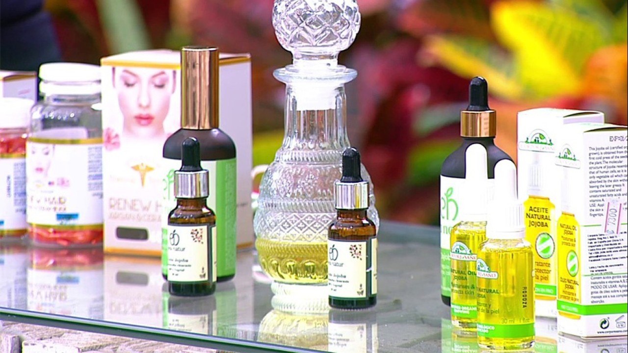 bd-tres-aceites-naturales-para-recuperar-el-cabello-deshidratado-021121