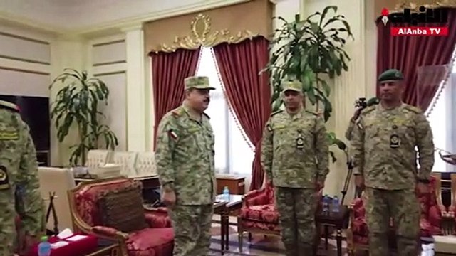 وكيل الحرس الوطني الفريق الركن م.هاشم الرفاعي قلد عددا من كبار القادة والضباط ‏وسام الدفاع الوطني من رتبة لواء وقائد تقديراً لخدماتهم الجليلة لصالح الدفاع الوطني