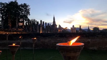 สุโขทัย พร้อมจัดงานประเพณีลอยกระทงเผาเทียนเล่นไฟวิถีใหม่