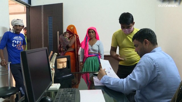 بالفيديو: كيف تخطط الهند لإنتاج 50 بالمئة من الكهرباء بالطاقة الشمسية بحلول عام 2030؟