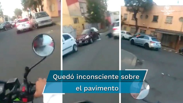 Conductor intenta huir y se lleva a policía sobre el cofre por calles de la Venustiano Carranza