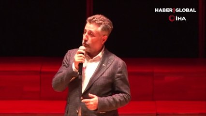 İzmir depreminde hayatını kaybedenler için anma töreni düzenlendi