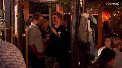 Niederlande: Maskenpflicht wieder deutlich ausgeweitet