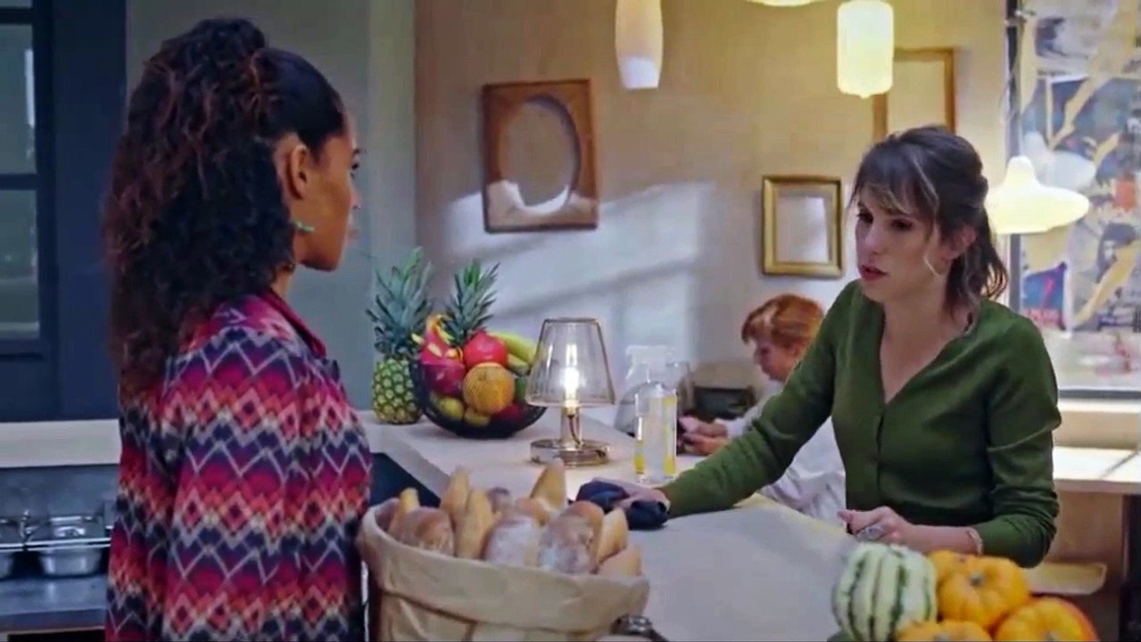 Plus belle la vie : [Spoilers] - Barbara se confie à Fanny sur la "mort" d'Abdel...