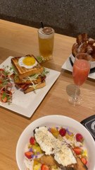 This New Montreal Bistro Serves Breakfast All Day