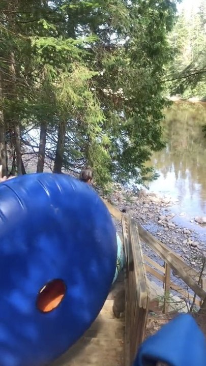 Tu peux faire de la descente de rivière sur tube à 2h de Montréal