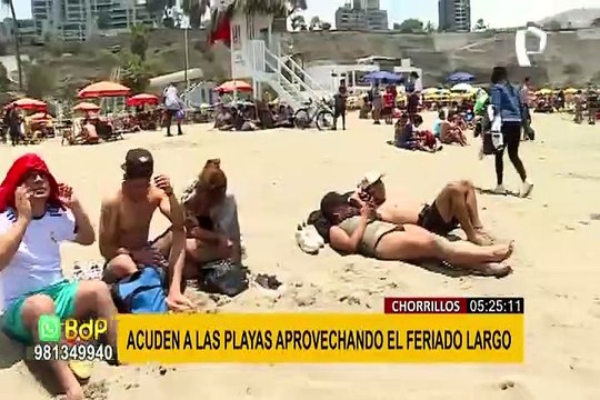 Chorrillos: familias acuden a playa agua dulce por feriado largo