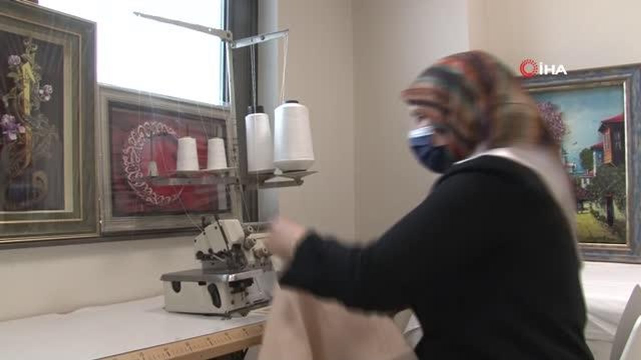 Fethi Sekin Şehir Hastanesinde açılan el sanatları kursu, vatandaşların ekmek kapısı oldu
