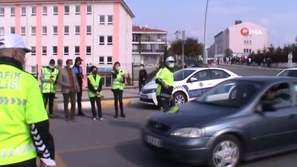 Son dakika haberi... Ayvalık'ta polis ve öğrencilerden "Bir Hareketine Bakar Hayat" uygulaması