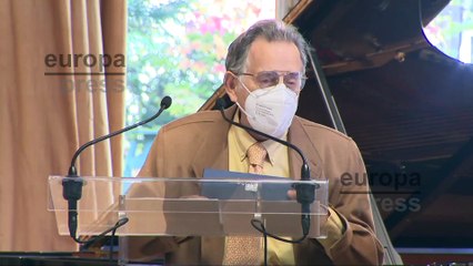 Artistas agradecen a SGAE la entrega de la llave de la casa de los autores