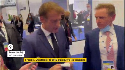 Crise des sous-marins : la révélation d’un SMS confidentiel d’Emmanuel Macron relance la polémique