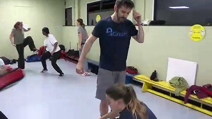 اللندنيات يُقبلن على تعلّم تقنيات الدفاع عن النفس بعد جرائم استهدفت نساء