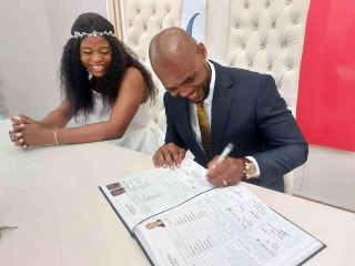 Nikah memuru Nijer, damada sandalyede "evet" dedirtti