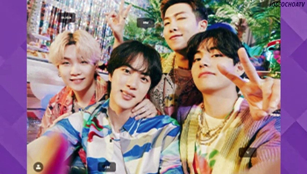 BTS 2022 SEASONS GREETINGS PREVIEW PHOTOS!