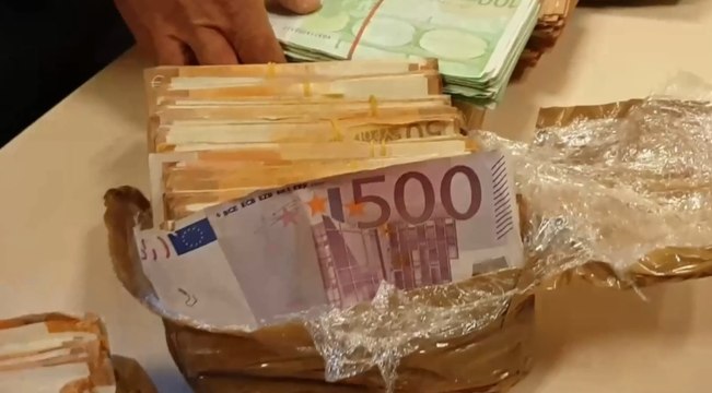 Nola (NA) - Evasione Iva: sequestrati beni per 1,3 milioni a imprenditore tessile (03.11.21)