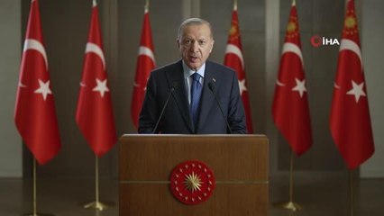 Cumhurbaşkanı Erdoğan: "Yaşadığımız her tecrübe, atlattığımız her badire milletimizin hedeflerine ulaşma konusundaki kararlılığını perçinlemektedir"