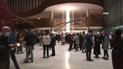 AKM'deki 'Mozaik' konserine sanatseverlerden yoğun ilgi