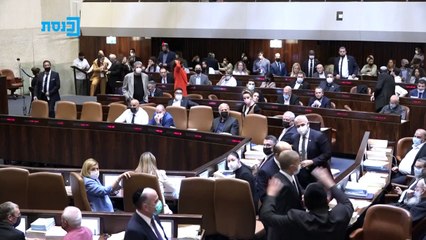 حكومة بينيت تواجه أول اختبار لها لإقرار الموازنة