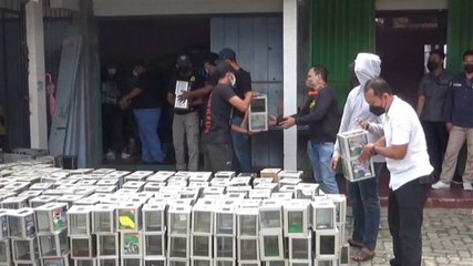 Diduga Pusat Pendanaan Terorisme, Polisi Temukan Ratusan Kotak Amal