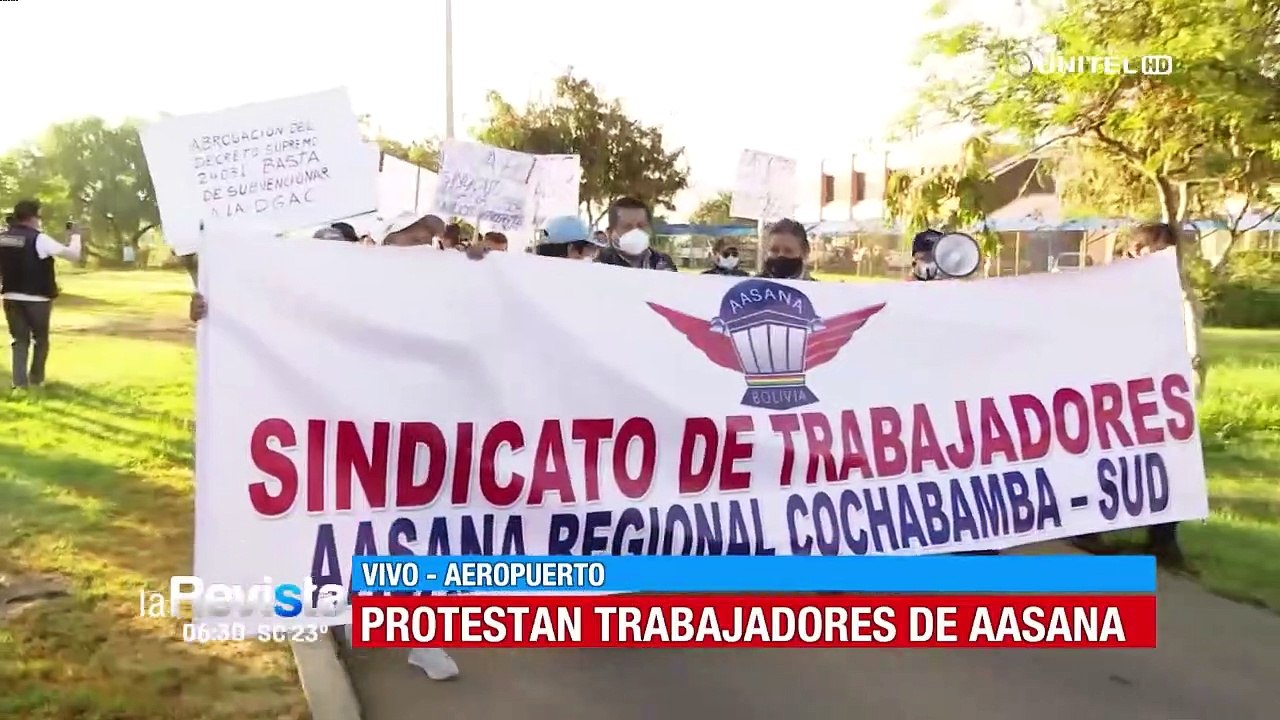 Personal de Aasana de Cochabamba marcha exigiendo cancelación de sueldos adeudados