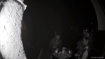 Boy Can't Resist King Size Reece's Bars