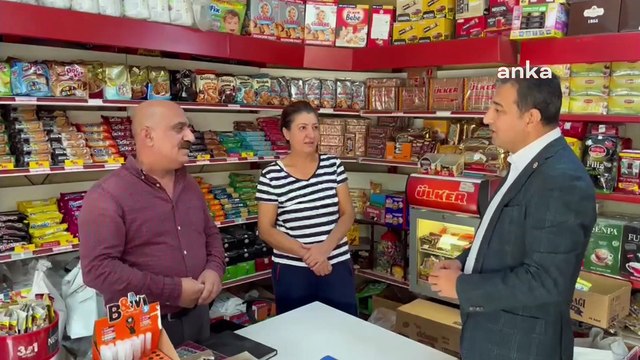 CHP'li Bulut'a konuşan Adanalı esnaf: Vatandaş 3 TL'lik zeytin, 5 TL’lik peynir alıyor