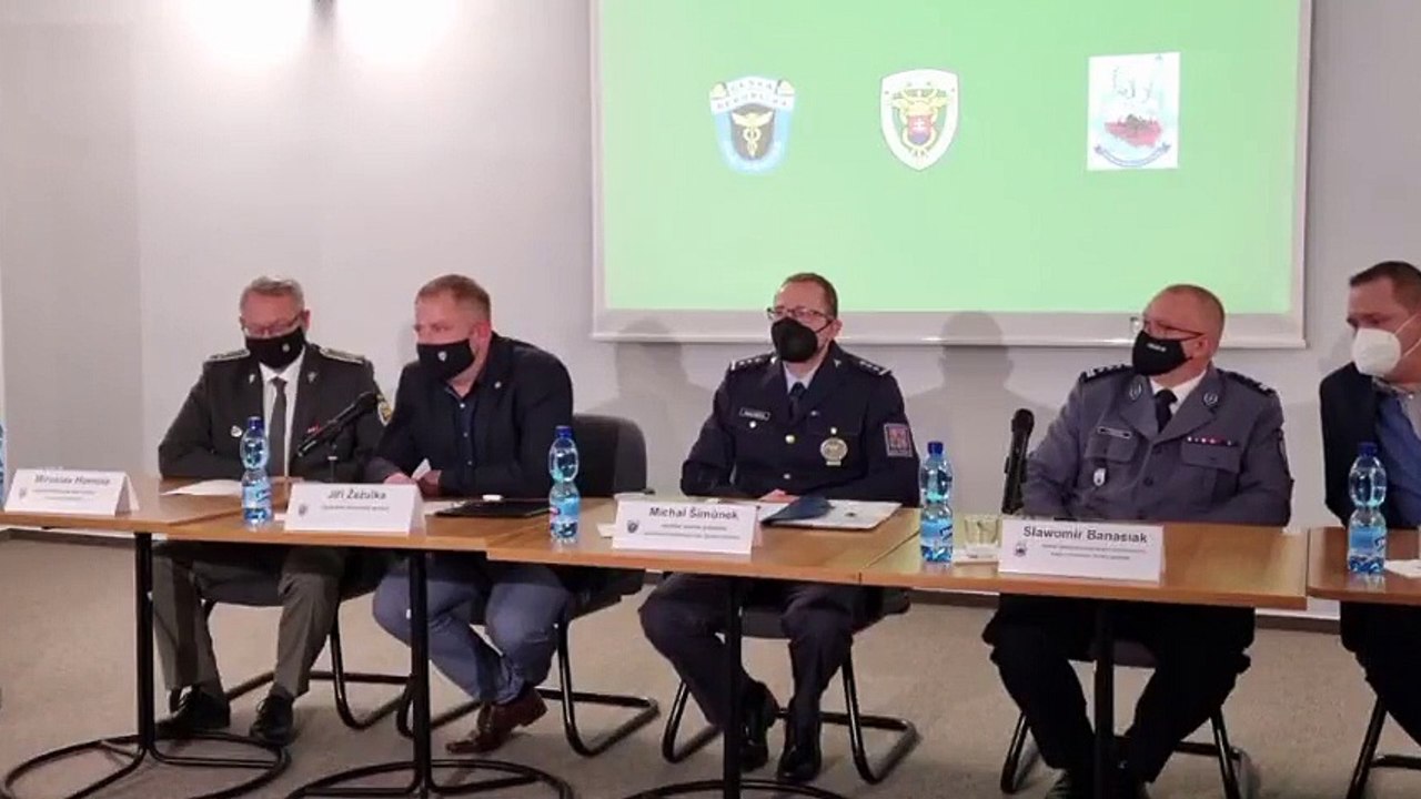 ZÁZNAM: KÚFS s českými a poľskými kolegami rozložil skupinu pašerákov cigariet