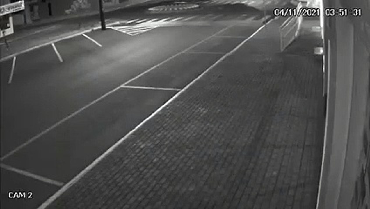 Vídeo mostra primeira troca de tiros que resultou na morte de seis assaltantes em Três Barras do Paraná