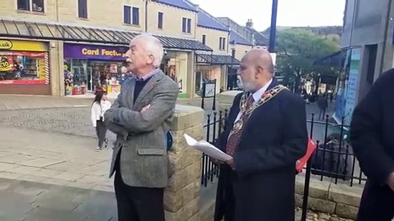 Blue plaque unveiling in Halifax town centre