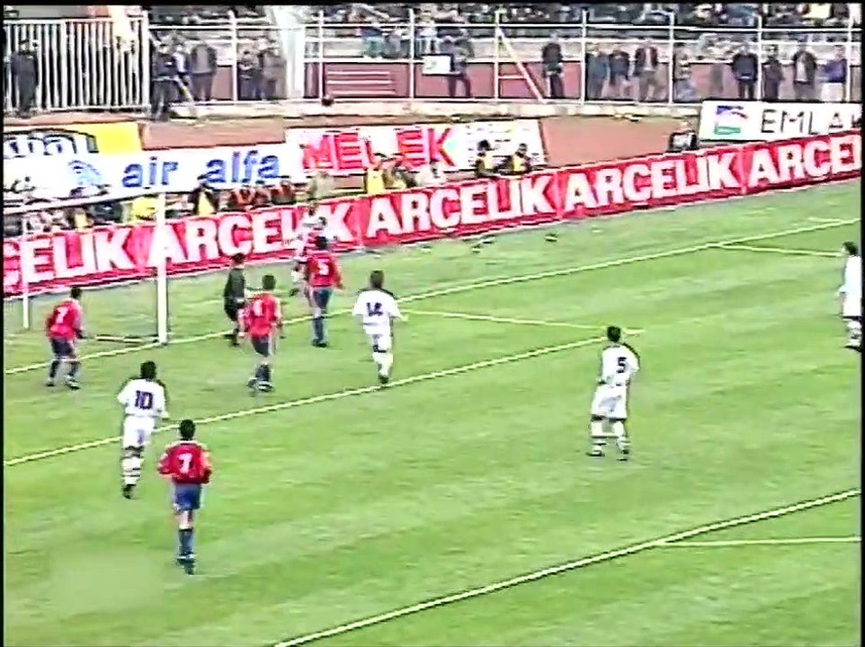 Trabzonspor 2-0 Kardemir Karabükspor 07.12.1997 - 1997-1998 Turkish 1st League Matchday 15