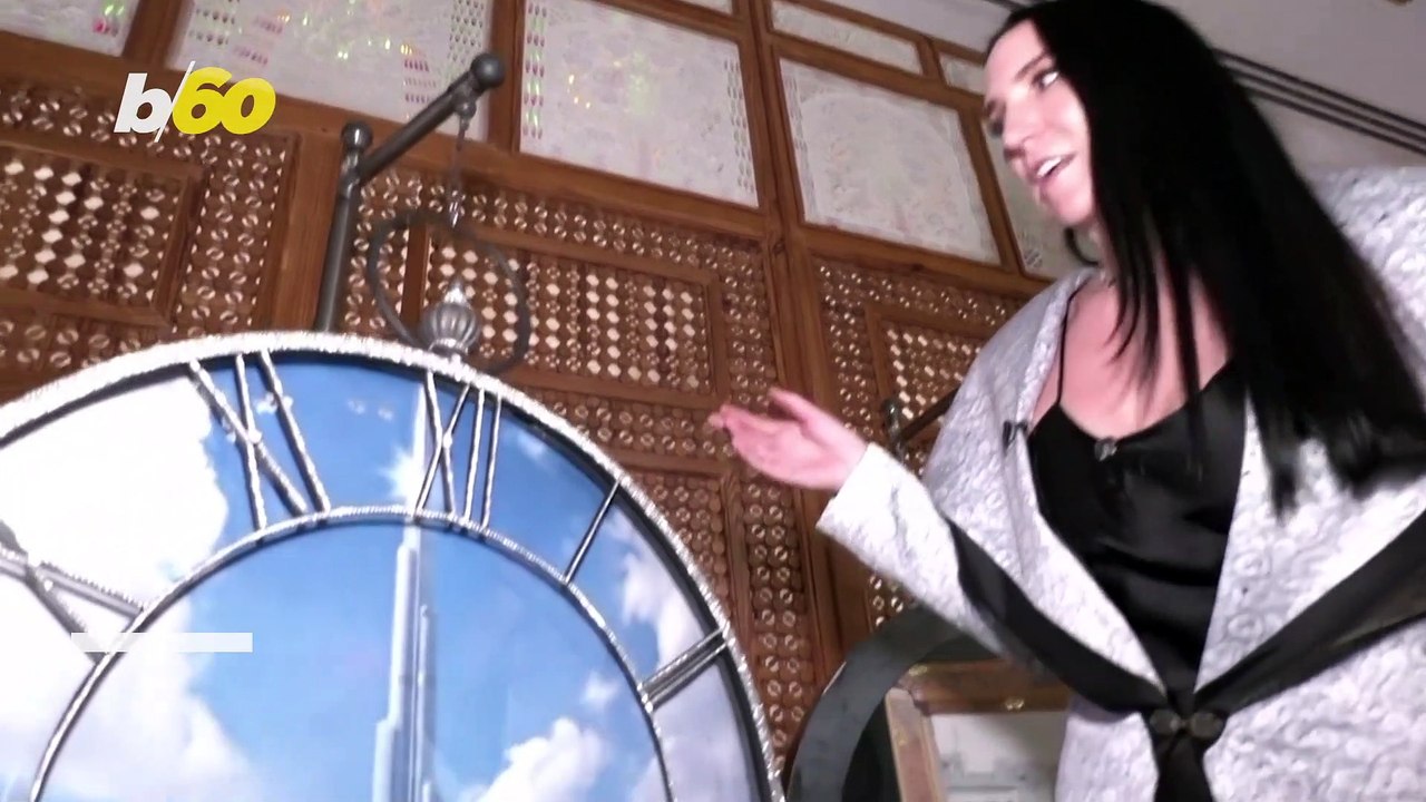 Fancy Frame! $2 Million+ Picture Frame Unveiled in Dubai and up for Sale!