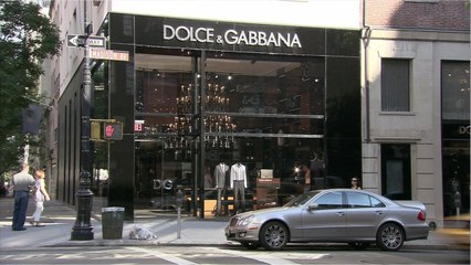 Paris : des cambrioleurs s’introduisent chez Dolce & Gabbana par les toits et repartent avec un très gros butin (1)