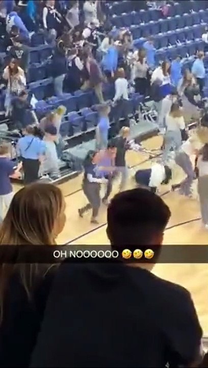 Attention à la marche... Gamelles sur gamelles