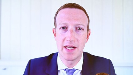 Les déboires de Facebook font fondre la fortune de Mark Zuckerberg