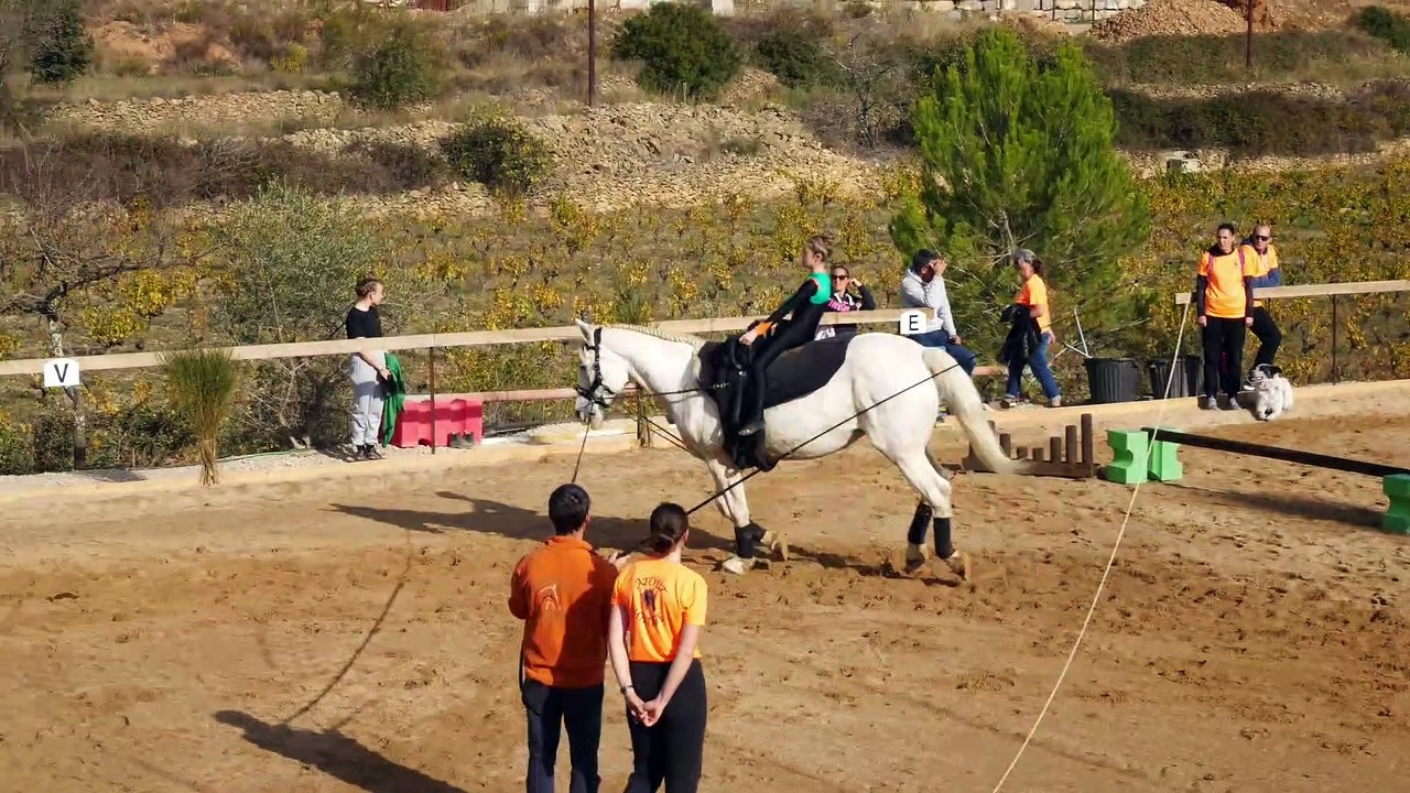 Imposés d'Anouchka à Opoul Périllos