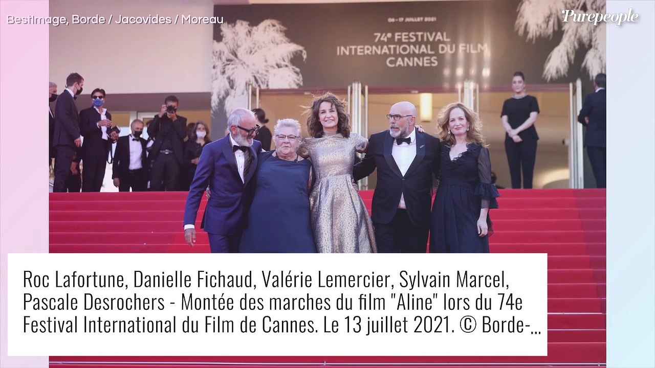 "J'aurais dû le faire..." : Valérie Lemercier sans enfant, elle évoque son plus grand regret