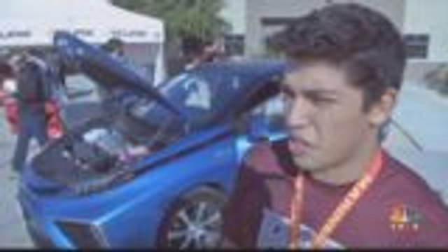 Rancho Mirage Students Focus on Future in Automobile Industry