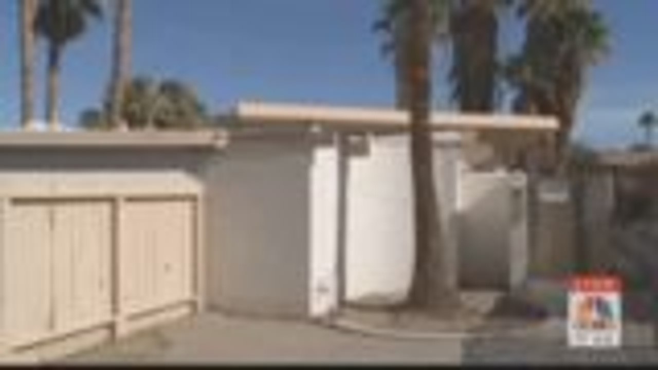 Palm Desert auctioning "Wave House"