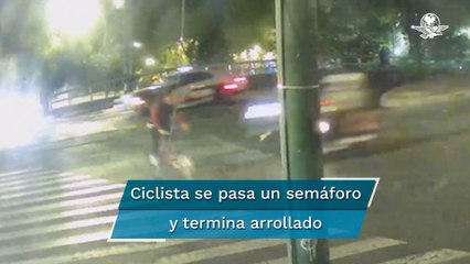 Captan momento en que ciclista es embestido por motociclista sobre Viaducto