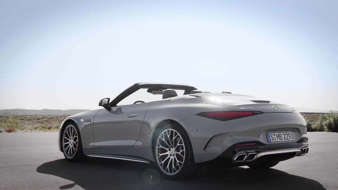 Der neue Mercedes-AMG SL - Performance Luxury mit „hyperanalogem“ Cockpit