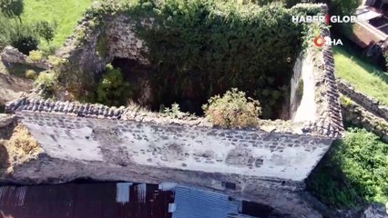 Trabzon'da Ortahisar'daki İçkale ve Yukarıhisar bölgesinde heyecenlandıran arkeolojik kazı