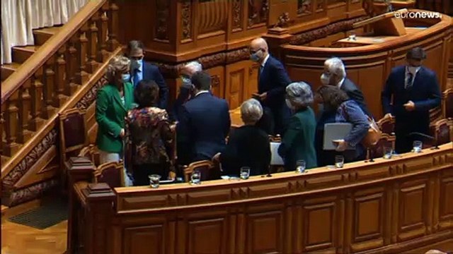 Elezioni anticipate in Portogallo, il Presidente critica le forze politiche