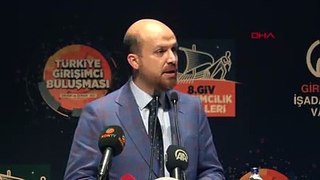 Bilal Erdoğan: Türkiye’nin o büyük zenginleri kendi plazalarında neden bir başörtülünün asla çalışamadığının hesabını versinler