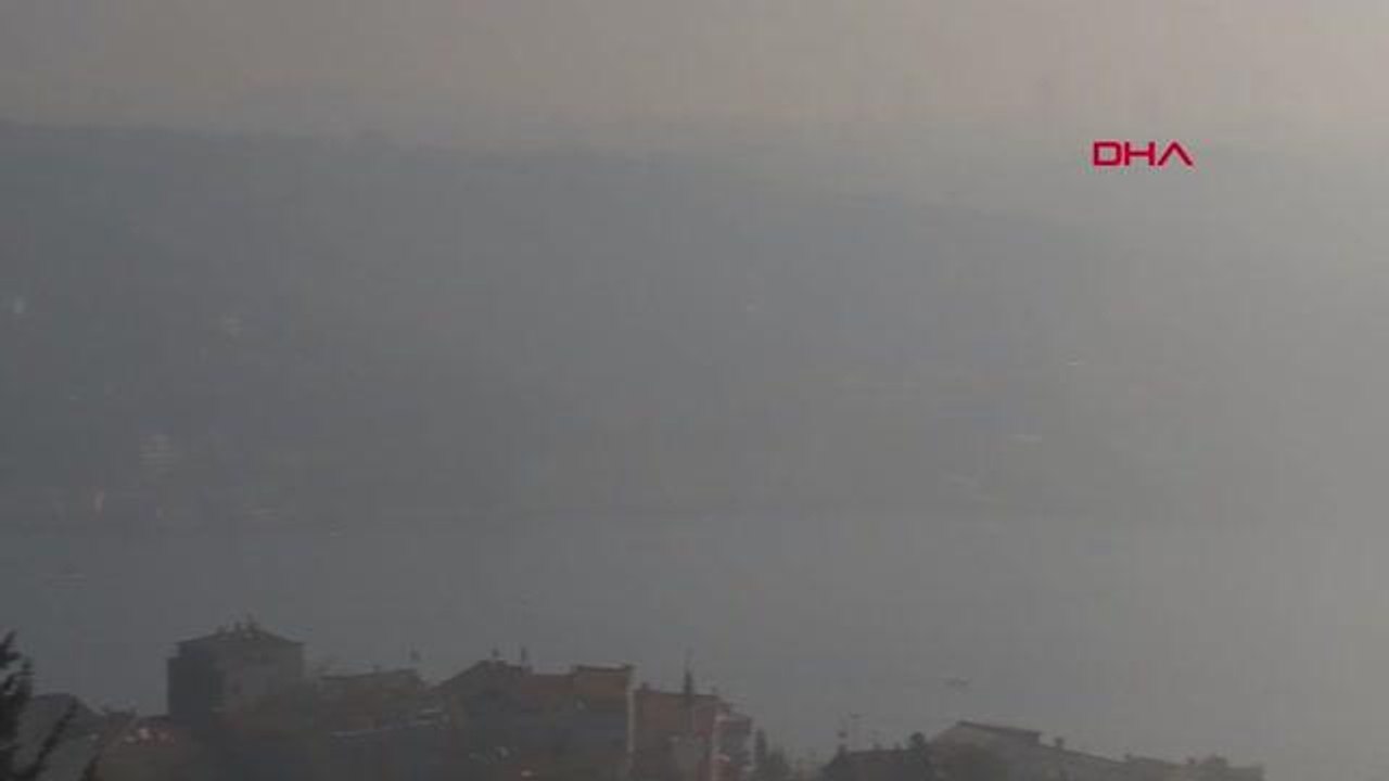 İSTANBUL BOĞAZI SİS NEDENİYLE GEMİ TRAFİĞİNE KAPATILDI -2