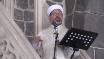 DİYARBAKIR - Diyanet İşleri Başkanı Erbaş, Diyarbakır Ulu Cami'de cuma hutbesi irad etti (5)