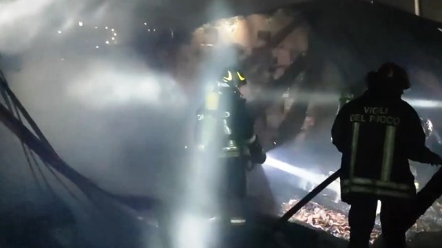 Valledolmo (PA) - Incendio distrugge appartamento in una palazzina (05.11.21)